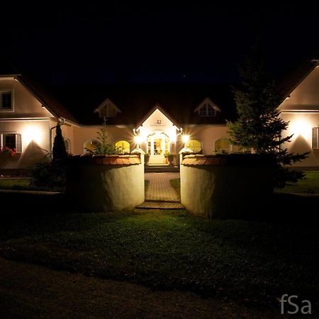 Hotel Zsida Szentgotthard Luaran gambar